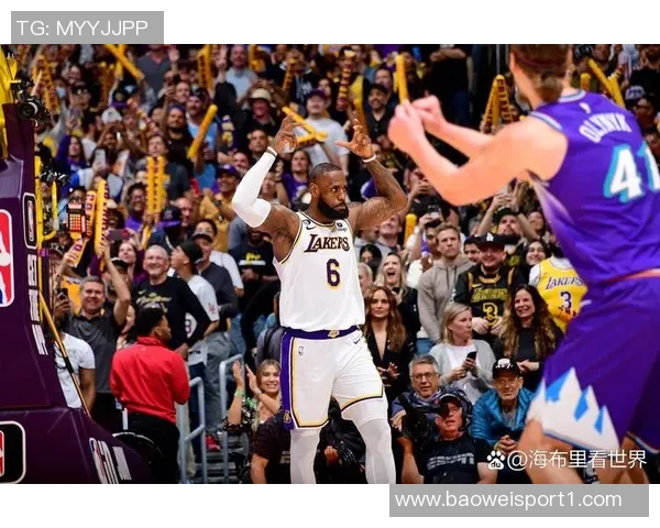 夸梅调侃艾顿表现出色赞其空接能力大幅提升曾被视为水货球员 夸梅调侃艾顿表现出色赞其空接能力大幅提升曾被视为水货球员