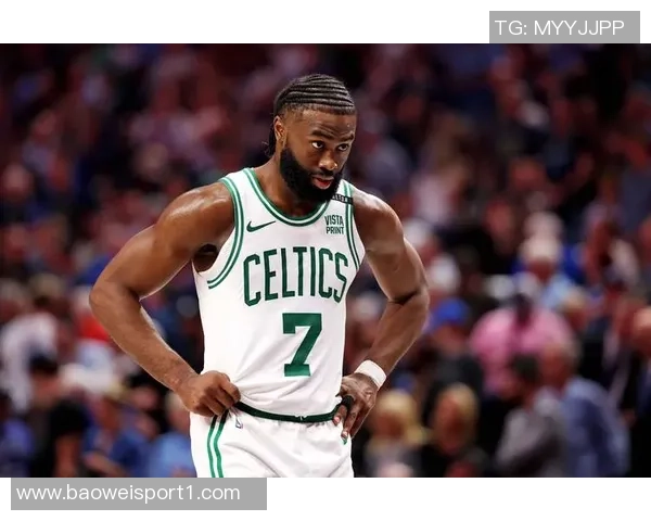 史蒂文斯赞杰伦布朗领导力出色强调球队需持续专注提升自我