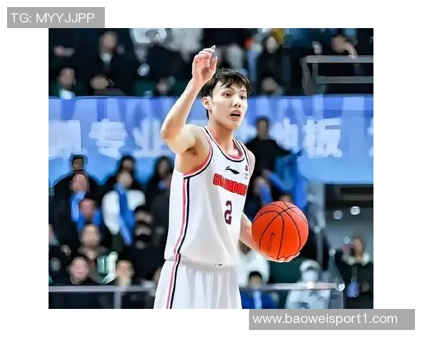 徐杰在FIBA赛场表现未知但在CBA中展现出色实力的媒体人观点