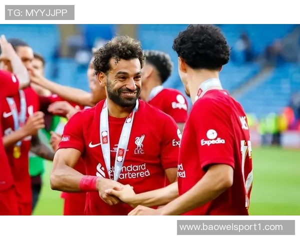 意甲最佳阵容揭晓莱奥安古伊萨领衔萨56入选表现出色 意甲最佳阵容揭晓莱奥安古伊萨领衔萨56入选表现出色